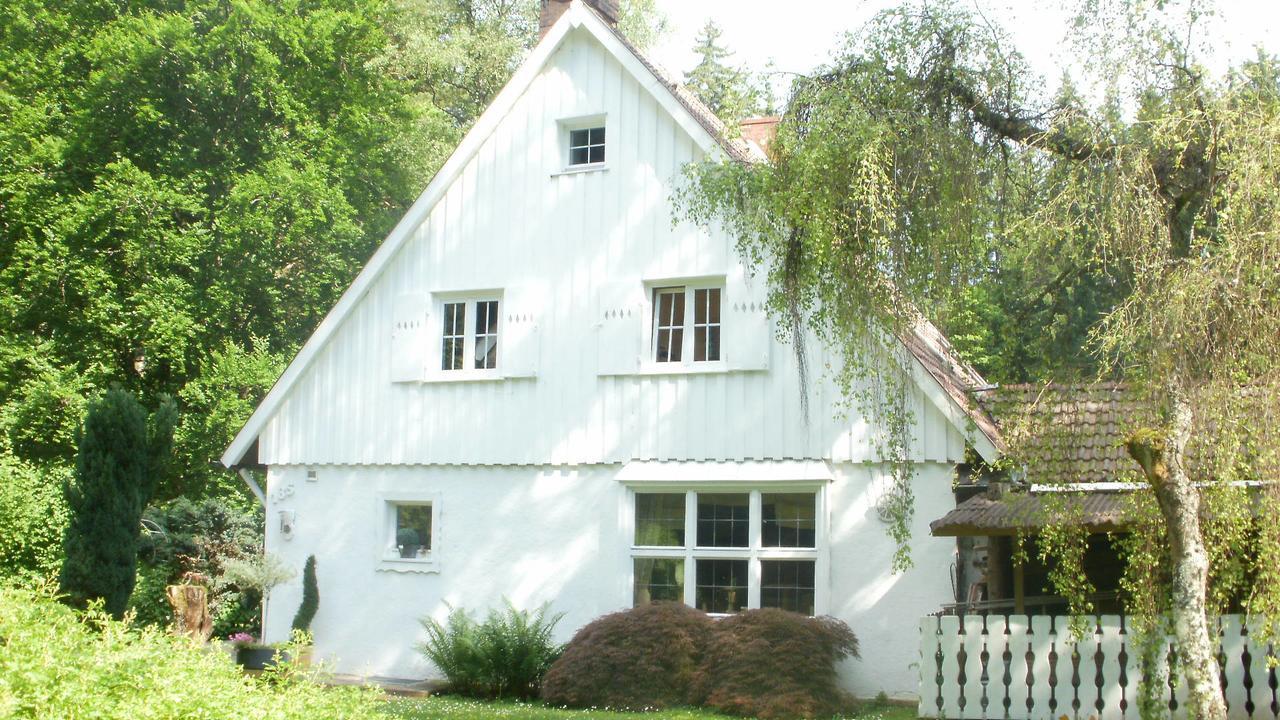 Gaestezimmer Im Haus Am Wald フロイデンシュタット エクステリア 写真